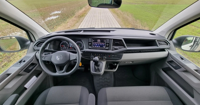 Volkswagen Caravelle cena 232470 przebieg: 48700, rok produkcji 2023 z Chojnice małe 79
